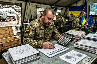 Ani 90 miliard nestačí: Ukrajině chybí další desítky miliard na válku