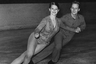 Otec je nutil bruslit i v noci. Romanovi dobyli svět, koupili pozemky v Praze, ale domů se nevrátili - Médium.cz