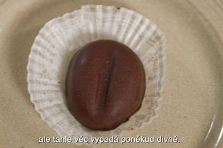 Imitace vagíny, nebo kávové zrno? Český zákusek zaskočil svět | Jak nás vidí svět