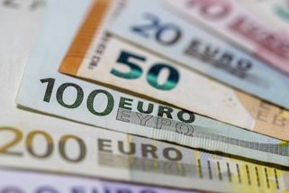 Lukáš Kovanda: Euro nesbližuje, hloubí příkopy. Konec eurozóny může být blíž, než si myslíme