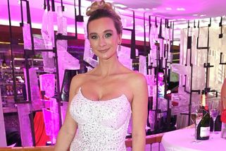 Bára Mottlová tři měsíce po porodu. Vnady nasoukala do šnůrkových bikin