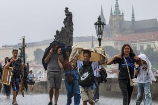 Srpen bude chladný a deštivý - Novinky
