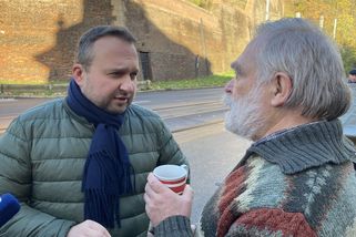 Disident Soukup bude dostávat důchod, Gruntorád v protestu pokračuje - Seznam Zprávy