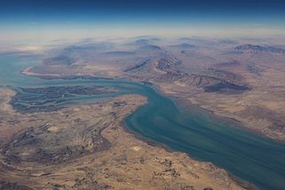 Írán jasně říká, že se vlivu na Hormuz nevzdá. Drží k němu hned sedm klíčů - Seznam Zprávy