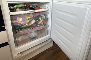 Opravář si za cestu naúčtoval 416 Kč/km. Vymyká se to kontrole, říká majitel domu