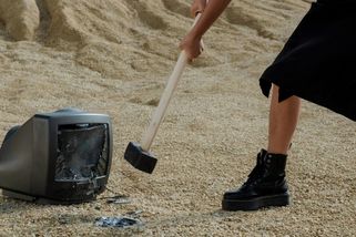 Glosa: Zrušení koncesionářských poplatků je vlastně skvělá zpráva. Přinese kvalitní programové změny - Médium.cz