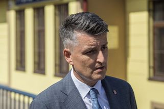 Šéf železnic jako realitní mág. Koupil další byt a prodávající opět prodělal - Seznam Zprávy