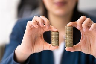 Cash Only: Kdo může za vaši chudobu? - Seznam Zprávy