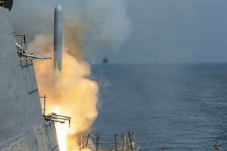 Írán způsobil americkým základnám větší škody, než Washington přiznává - Novinky