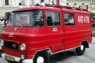 Řídit tohle auto prý bylo za trest. Seriál Volha představil i zapomenutou polskou dodávku ŽUK