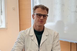 Znalosti fyziky nebo chemie Turka a Macinky jsou k smíchu, tvrdí vědec a influencer Daniel Kortus