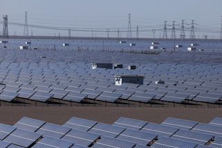 Léčba šokem: Asie se vrací k uhlí, ale zároveň od něj utíká - Seznam Zprávy