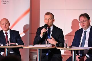 Ředitelé ČEZ si meziročně pohoršili. Vloni vydělali 191 milionů - Seznam Zprávy