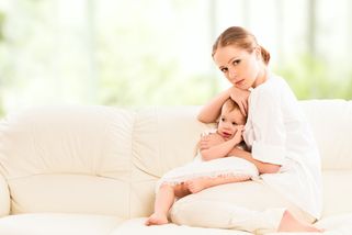 Dceru jsem izolovala a snažím se ji chránit před okolním světem, má určitě na víc