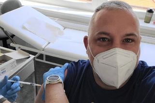 Epidemii způsobují očkovaní, kteří si myslí, že nemohou být infekční. Jsou to nevědomí vrazi, říká imunolog Šinkora