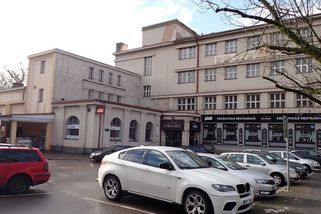 Sociální demokracie zvažuje prodej zbylých nemovitostí. Bez Lidového domu - Seznam Zprávy