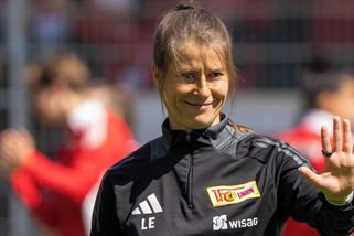 Trapné rozhodnutí! Fanoušci se pustili do ženské trenérky Unionu. Klub tvrdě reagoval - Sport.cz