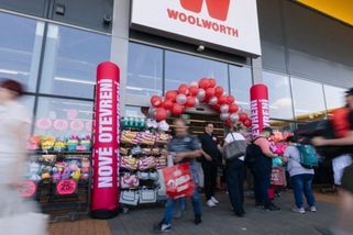 Znojmo se těší na Woolworth. Na první zákazníky čeká sleva i nákupní horečka