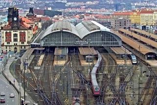 railtarget.cz/osobni-doprava/prazsky-hlavak-sokoval-v-zebricku-luxusu-nechal-za-sebou-i-svetove-metropole-12140.html