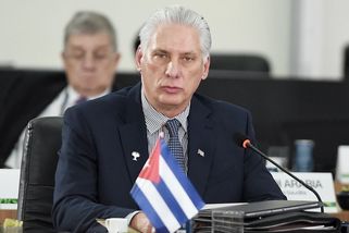 V Havaně lidé protestovali kvůli nedostatku elektřiny, podle vlády došlo palivo - Seznam Zprávy