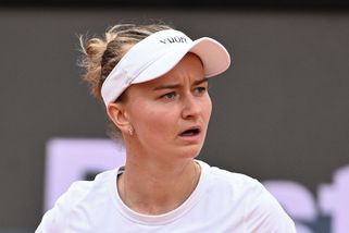 Krejčíková neudržela po návratu nervy a ostře vyjela po divácích - Sport.cz