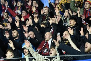 Na Liverpool i AC Milán za 1100. Sparta i Slavia odtajnily ceny vstupenek na střety s giganty - Sport.cz