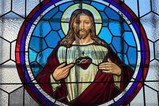 Hlásil by se dnes Ježíš Kristus ke křesťanům? Asi těžko - Médium.cz
