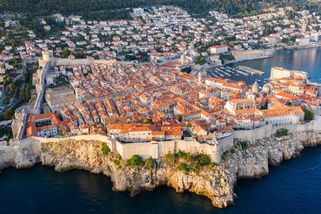 Skepse v oblíbeném cíli turistů. Dubrovník se obává, že jich dorazí málo - Seznam Zprávy