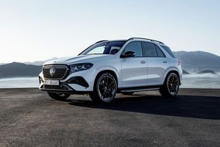 Hvězdy mají snad všude. Největší SUV od Mercedesu dostala facelift