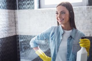 8 míst v koupelně, na která se při úklidu často zapomíná. Přitom jsou semeništěm bakterií! - Proženy.cz