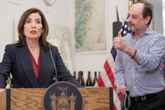 Dovozce vína porazil Trumpa kvůli clům. Teď dostal peníze zpátky - Novinky