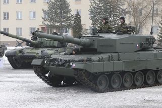 Česko chce koupit německé tanky Leopard 2 od Švýca...