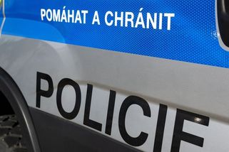 Policie navrhla obžalovat osm lidí a firmu v kauze zakázek v Olomouckém kraji - Seznam Zprávy