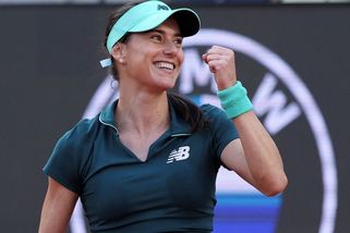 Obdivovaná tenistka ohlásila konec, jenže kosí Sabalenkovou i českou hvězdu. Siniakové naopak pomohla k postupu - Sport.cz