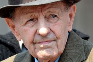 Vysmívaný Miloš Jakeš na svou funkci tajemníka ÚV KSČ neměl, pronesla J. Švorcová. Měl smutný konec - Médium.cz