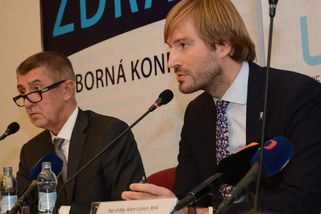 Vojtěch zvažuje povolit umělé oplodnění single ženám - Echo24.cz