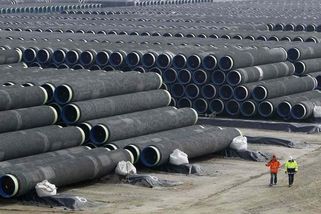 Nord Stream 2 Němci stopli, ale ne úplně - Novinky