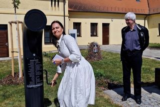 V Kunovicích na Slovácku lidé uslyší i hlas Josefa Abrháma, stačí zatočit klikou u unikátního periskopu - Novinky