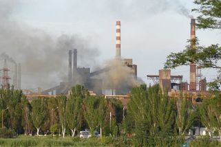 Ukrajinci se vrátili do okupovaného Mariupo...
