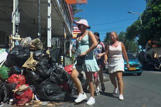 Bali přetéká odpadky. Nové opatření mění ostrov ve skládku - Novinky
