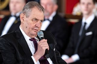 Zeman udělil milost šéfovi lánské lesní správy. Pardon byl v režii Hradu - Seznam Zprávy