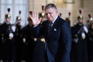 Slovenský premiér Fico je dva roky po atentátu ve formě