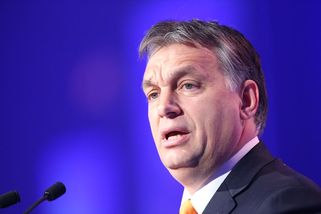 V Budapešti se bojuje za Prahu, Brusel... a hlavně za Budapešť