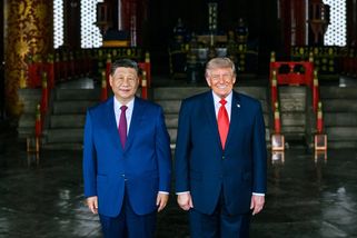 Trump hlásí z Číny "fantastické obchodní dohody". Shoda je v otázce Blízkého východu
