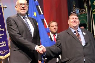 Posselt dál kritizuje Benešovy dekrety: Byly postavené na kolektivní vině - Echo24.cz