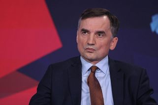 Obviněný polský exministr po Orbánově pádu utekl z Maďarska do USA - Novinky
