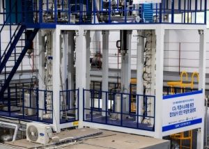 Nový proces přeměňuje oxid uhličitý hydrogenací přímo na palivo
