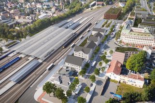 Moderní nádraží už je nakresleno, trať zůstává v 19. století. Liberec dostal obrázky nového terminálu