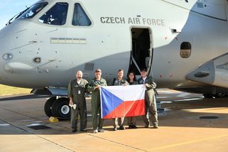 Obrazem: V Brazílii poprvé vzlétl nový transportní letoun pro českou armádu