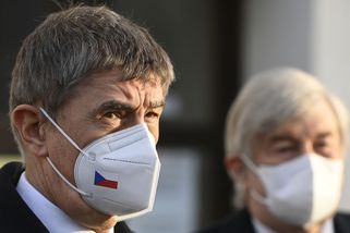 Po Velikonocích chceme očkovat 100 000 lidí denně, řekl Babiš - Novinky